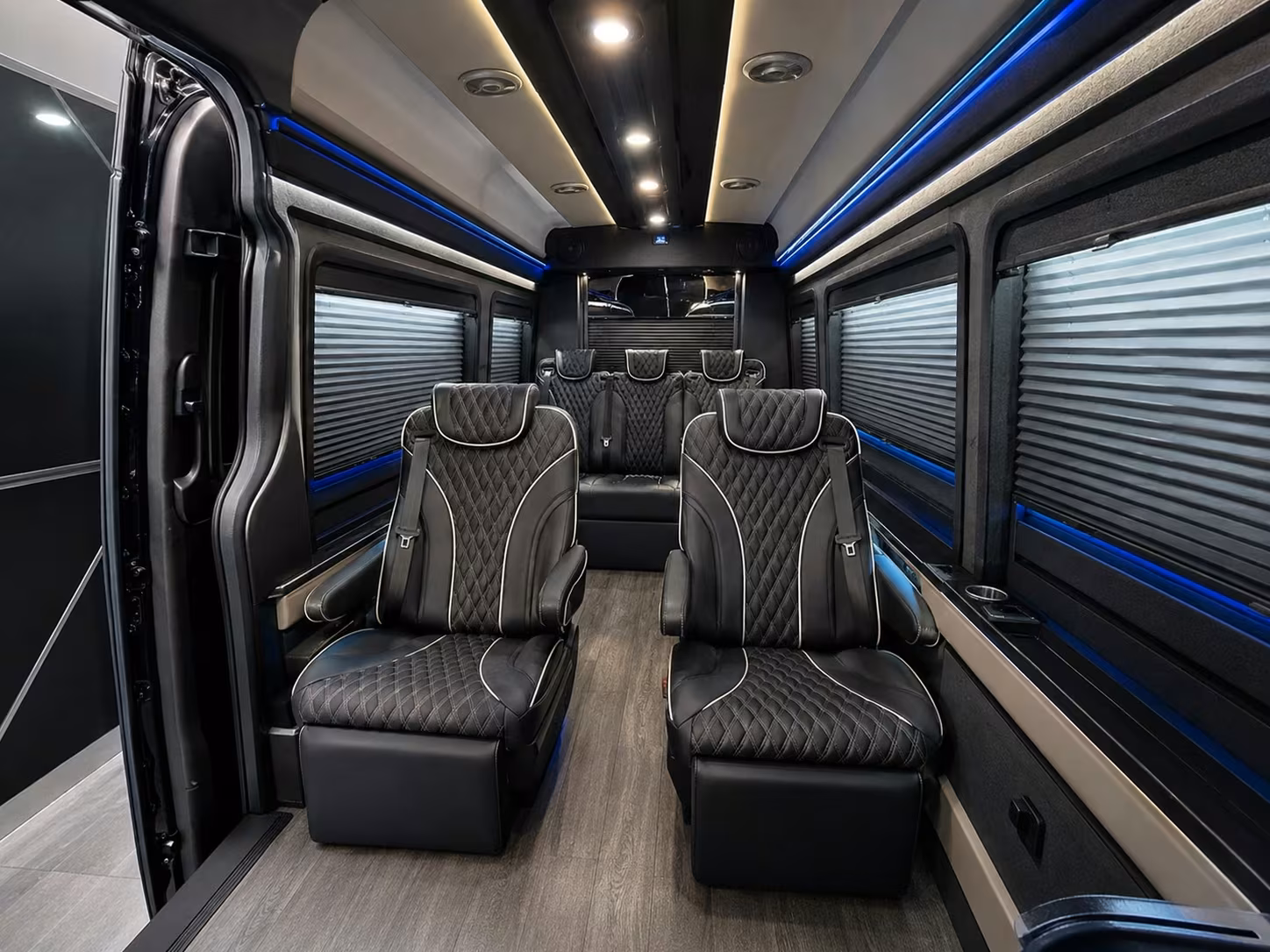 airport shuttle buses for oxnard wedding and event guests