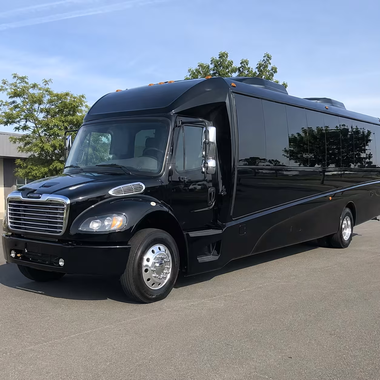 oxnard 25 passenger minibus rental