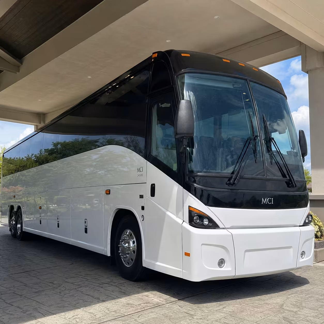 oxnard bus rentals for naval base ventura county transfers