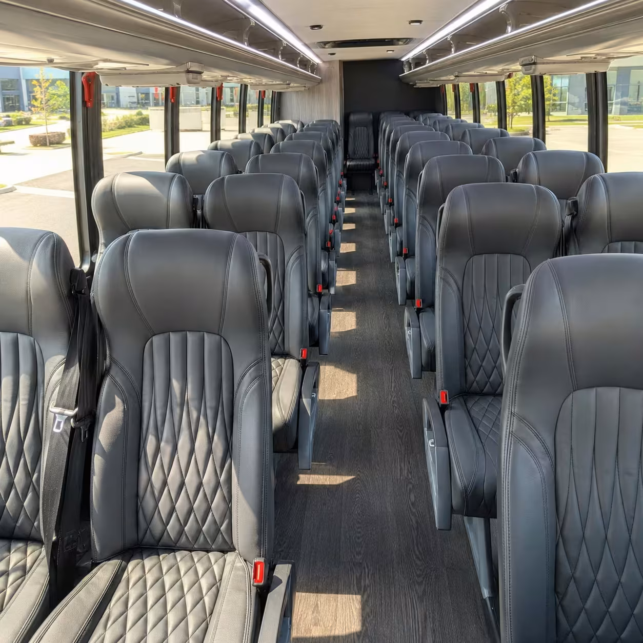 prom minibus rentals in oxnard for smaller groups