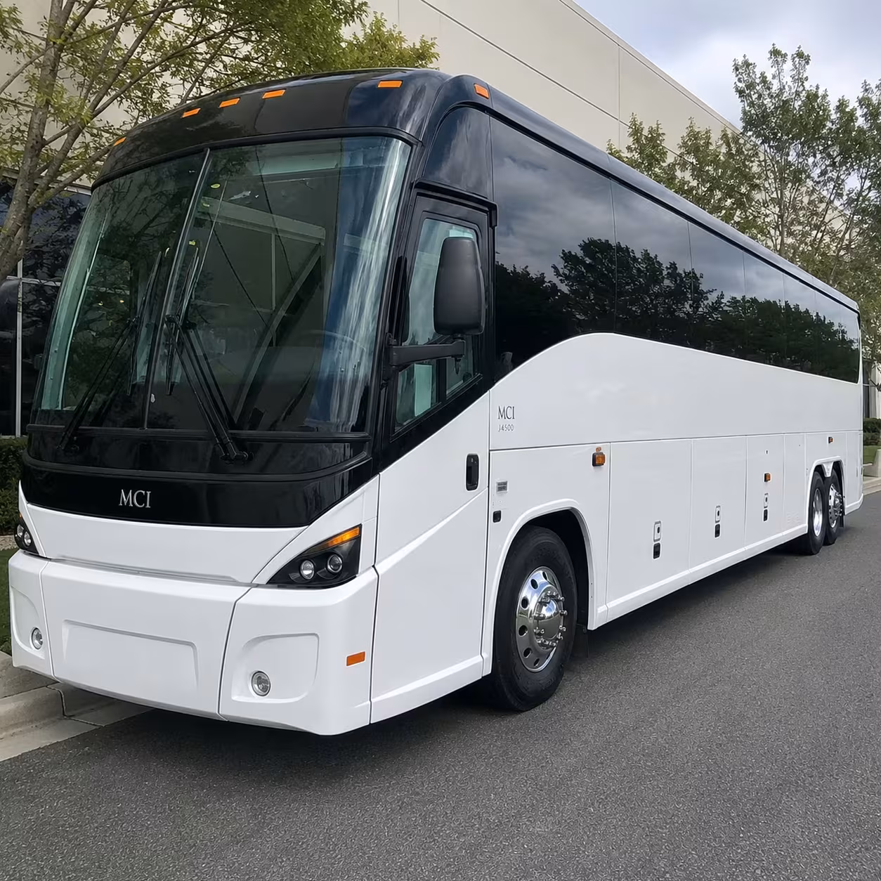 shuttle buses for oxnard city government agencies